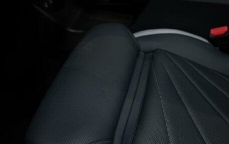 Geely Atlas, 2025 год, 15 фотография