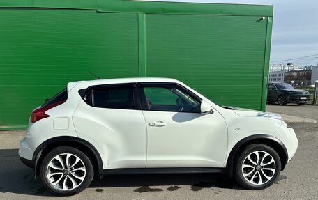 Nissan Juke II, 2013 год, 900 000 рублей, 3 фотография