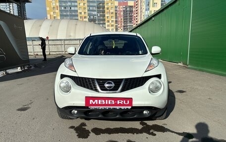 Nissan Juke II, 2013 год, 900 000 рублей, 4 фотография