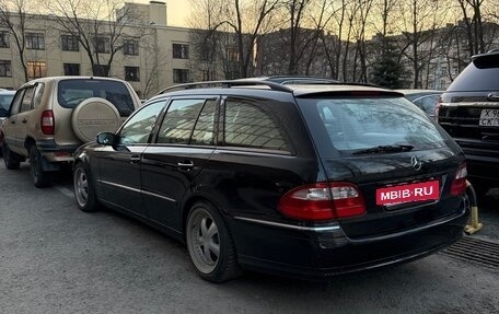 Mercedes-Benz E-Класс, 2003 год, 700 000 рублей, 4 фотография