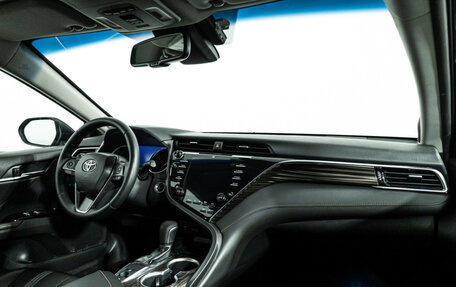 Toyota Camry, 2020 год, 3 099 700 рублей, 9 фотография