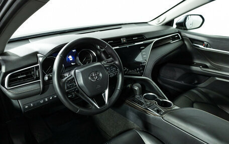 Toyota Camry, 2020 год, 3 099 700 рублей, 11 фотография