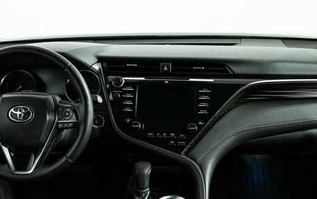 Toyota Camry, 2020 год, 3 099 700 рублей, 14 фотография