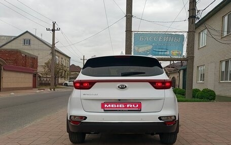 KIA Sportage IV рестайлинг, 2021 год, 2 081 000 рублей, 7 фотография