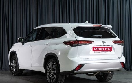 Toyota Highlander, 2025 год, 5 940 000 рублей, 2 фотография