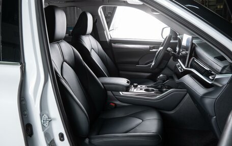 Toyota Highlander, 2025 год, 5 940 000 рублей, 8 фотография