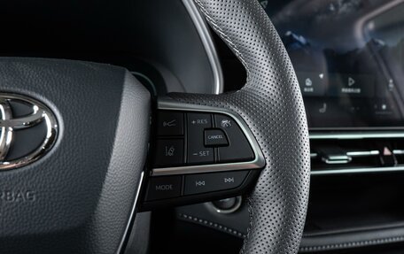 Toyota Highlander, 2025 год, 5 940 000 рублей, 21 фотография