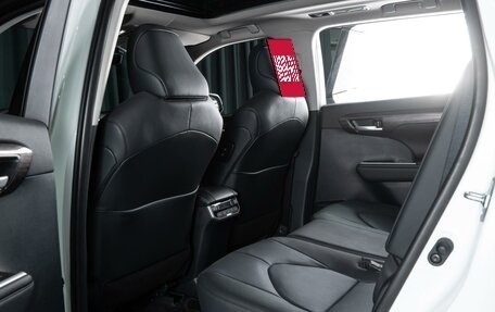 Toyota Highlander, 2025 год, 5 940 000 рублей, 13 фотография