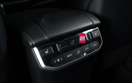 Toyota Highlander, 2025 год, 5 940 000 рублей, 22 фотография