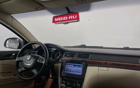 Skoda Superb III рестайлинг, 2009 год, 850 000 рублей, 12 фотография