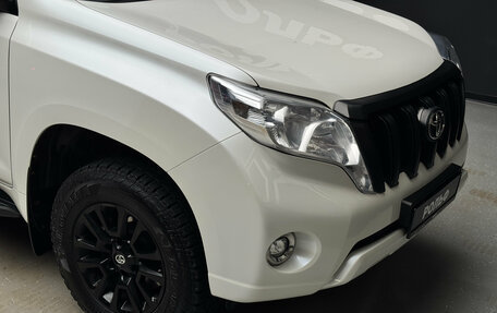 Toyota Land Cruiser Prado 150 рестайлинг 2, 2016 год, 4 000 000 рублей, 8 фотография