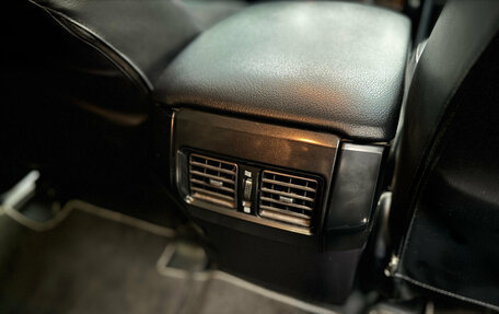 Toyota Land Cruiser Prado 150 рестайлинг 2, 2016 год, 4 000 000 рублей, 24 фотография