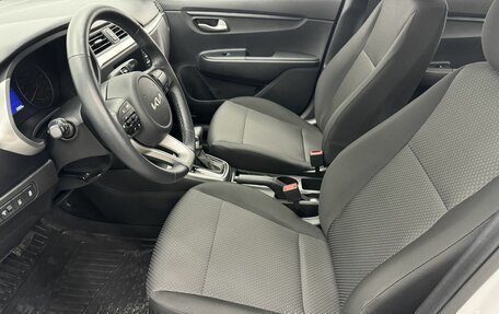 KIA Rio IV, 2021 год, 1 855 000 рублей, 10 фотография