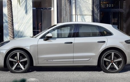 Porsche Macan I рестайлинг, 2026 год, 14 670 000 рублей, 3 фотография