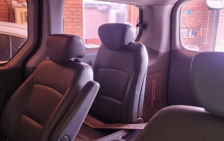 Hyundai Grand Starex Grand Starex I рестайлинг 2, 2013 год, 1 450 000 рублей, 6 фотография