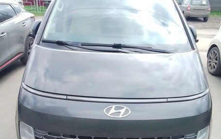 Hyundai Staria, 2022 год, 4 500 000 рублей, 2 фотография