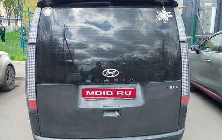 Hyundai Staria, 2022 год, 4 500 000 рублей, 3 фотография