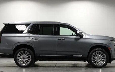 Cadillac Escalade V, 2022 год, 10 499 999 рублей, 4 фотография