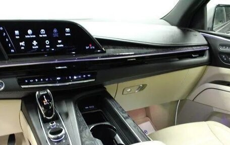 Cadillac Escalade V, 2022 год, 10 499 999 рублей, 20 фотография