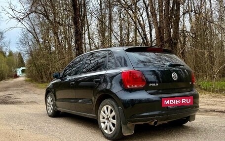 Volkswagen Polo VI (EU Market), 2011 год, 700 000 рублей, 4 фотография