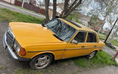 Mercedes-Benz W123, 1978 год, 360 000 рублей, 3 фотография