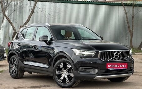 Volvo XC40 I, 2021 год, 2 999 000 рублей, 4 фотография