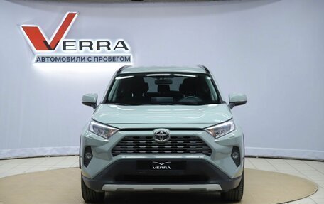 Toyota RAV4, 2020 год, 3 650 000 рублей, 2 фотография