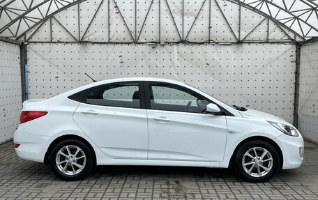 Hyundai Solaris II рестайлинг, 2013 год, 850 000 рублей, 9 фотография