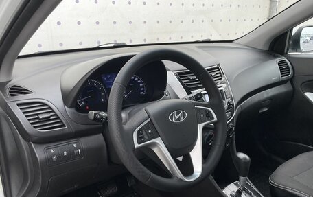 Hyundai Solaris II рестайлинг, 2013 год, 850 000 рублей, 15 фотография