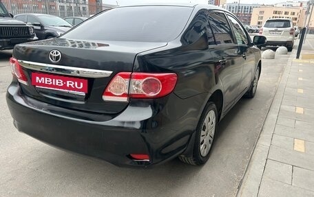 Toyota Corolla, 2011 год, 950 000 рублей, 3 фотография
