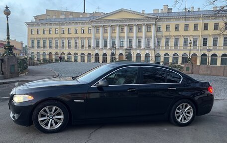 BMW 5 серия, 2012 год, 1 950 000 рублей, 2 фотография