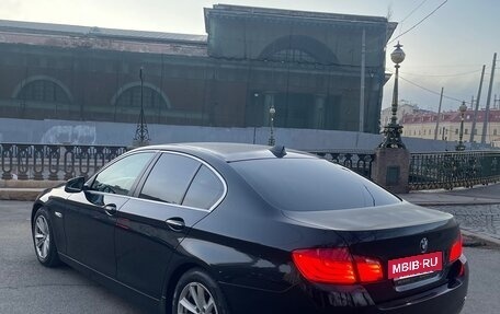 BMW 5 серия, 2012 год, 1 950 000 рублей, 3 фотография