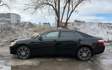 Toyota Camry, 2010 год, 1 400 000 рублей, 2 фотография