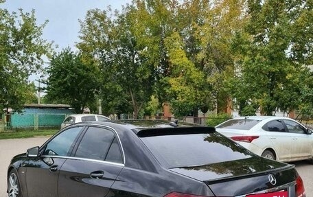 Mercedes-Benz E-Класс, 2015 год, 2 500 000 рублей, 4 фотография