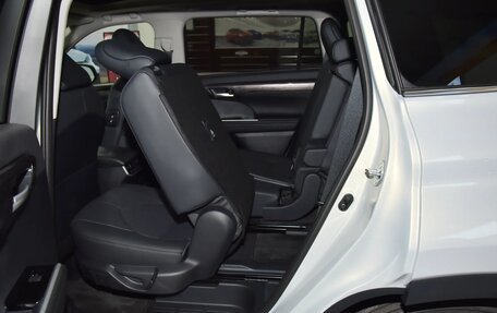 Toyota Highlander, 2026 год, 5 190 002 рублей, 12 фотография