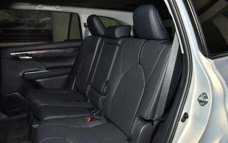 Toyota Highlander, 2026 год, 5 190 002 рублей, 17 фотография