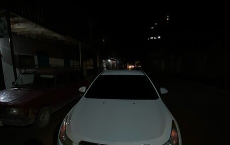 Chevrolet Cruze II, 2012 год, 570 000 рублей, 3 фотография