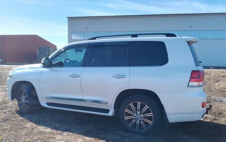 Toyota Land Cruiser 200, 2020 год, 10 790 000 рублей, 6 фотография