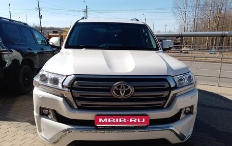 Toyota Land Cruiser 200, 2020 год, 10 790 000 рублей, 25 фотография