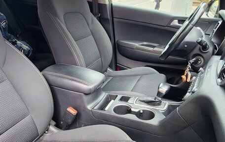 KIA Sportage IV рестайлинг, 2016 год, 1 750 000 рублей, 10 фотография