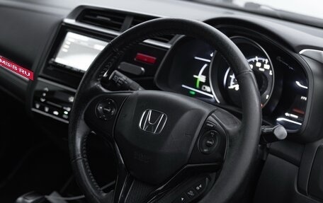 Honda Fit III, 2013 год, 900 000 рублей, 5 фотография