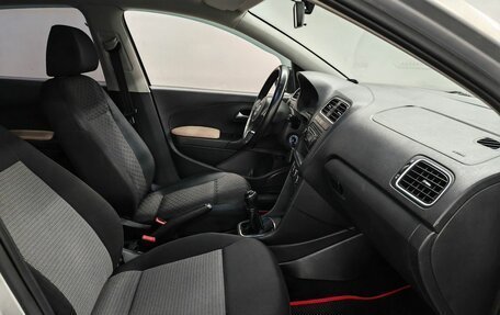 Volkswagen Polo VI (EU Market), 2011 год, 693 000 рублей, 9 фотография