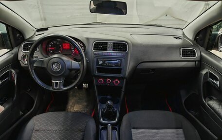 Volkswagen Polo VI (EU Market), 2011 год, 693 000 рублей, 11 фотография