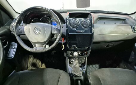 Renault Duster I рестайлинг, 2017 год, 1 160 000 рублей, 10 фотография