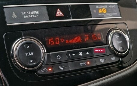 Mitsubishi Outlander III рестайлинг 3, 2019 год, 2 920 000 рублей, 34 фотография