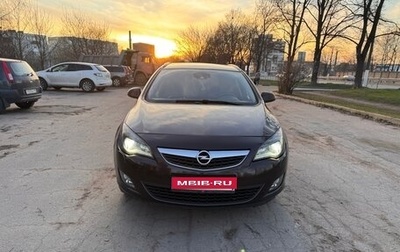 Opel Astra J, 2012 год, 600 000 рублей, 1 фотография