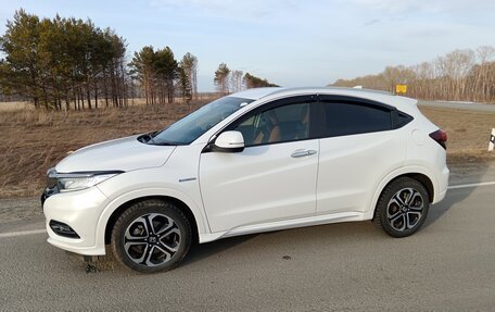 Honda Vezel, 2019 год, 1 800 000 рублей, 1 фотография