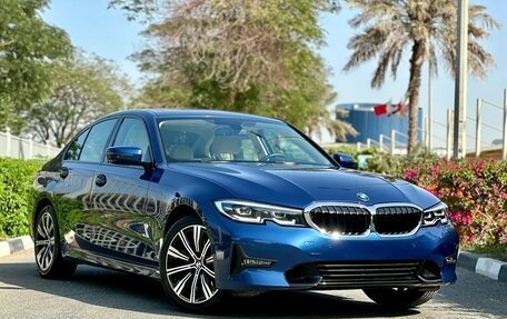 BMW 3 серия, 2022 год, 3 350 000 рублей, 1 фотография