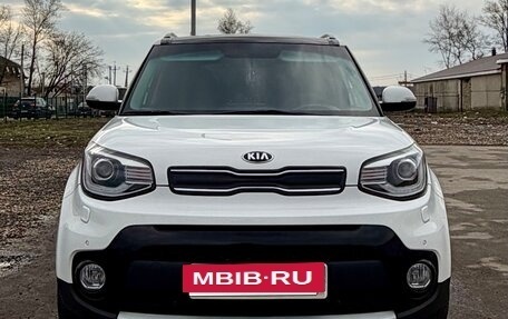 KIA Soul II рестайлинг, 2018 год, 1 750 000 рублей, 2 фотография