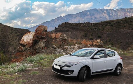 Renault Megane III, 2013 год, 780 000 рублей, 1 фотография